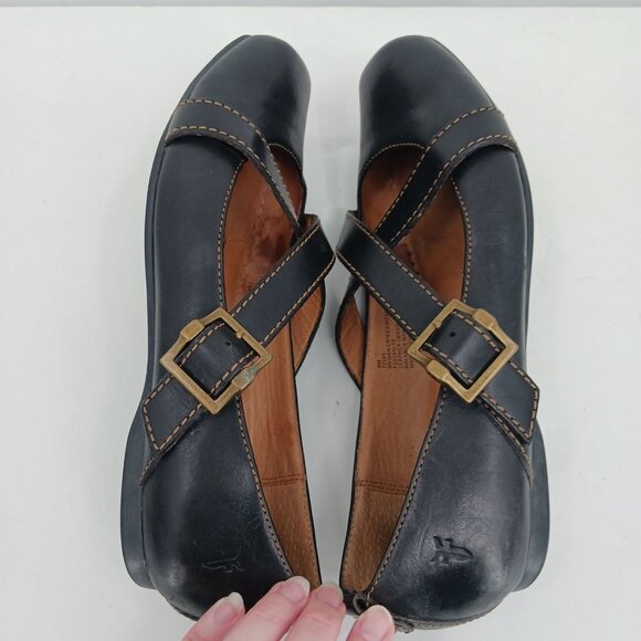 Frye Megan Criss Cross Mary Jane Flats 9M Black Leather - Picture 7 of 16